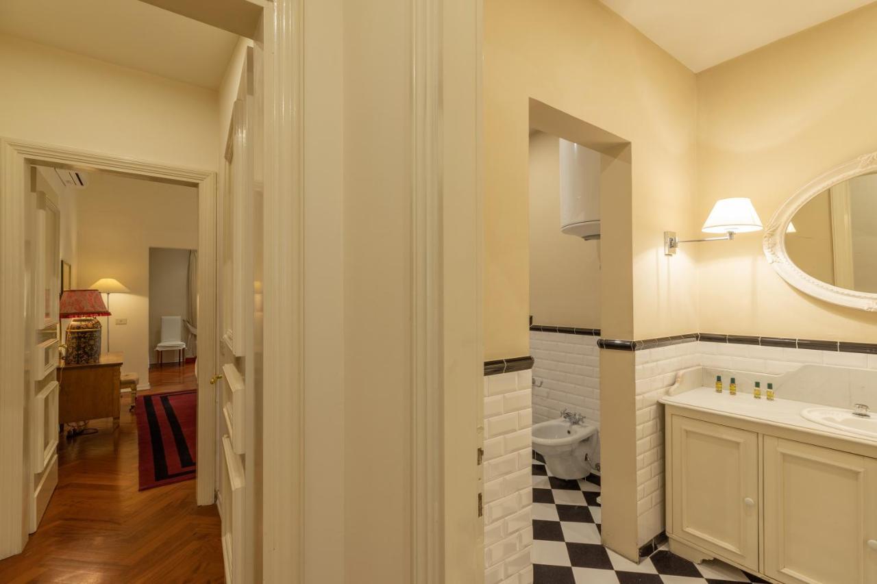 Apartment Velluto Elegant Near The Duomo Florence